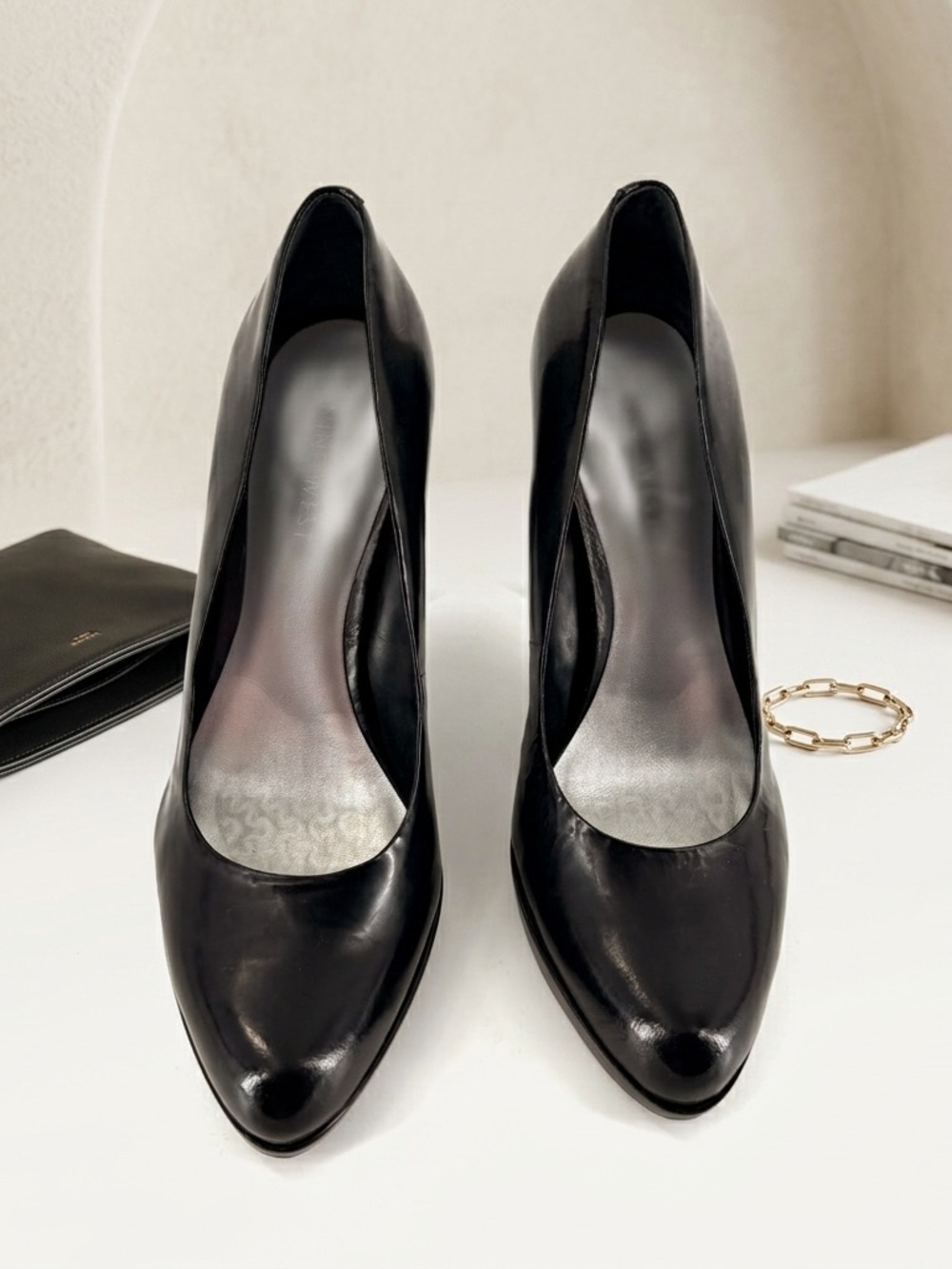Vintage 90s Nine West Black Patent Platform Pointed Toe Stiletto Pumps 7M Y2K